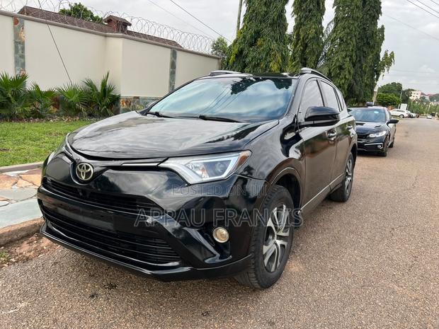 Toyota RAV4 LE AWD (2.5L 4cyl 6A) 2017 Black