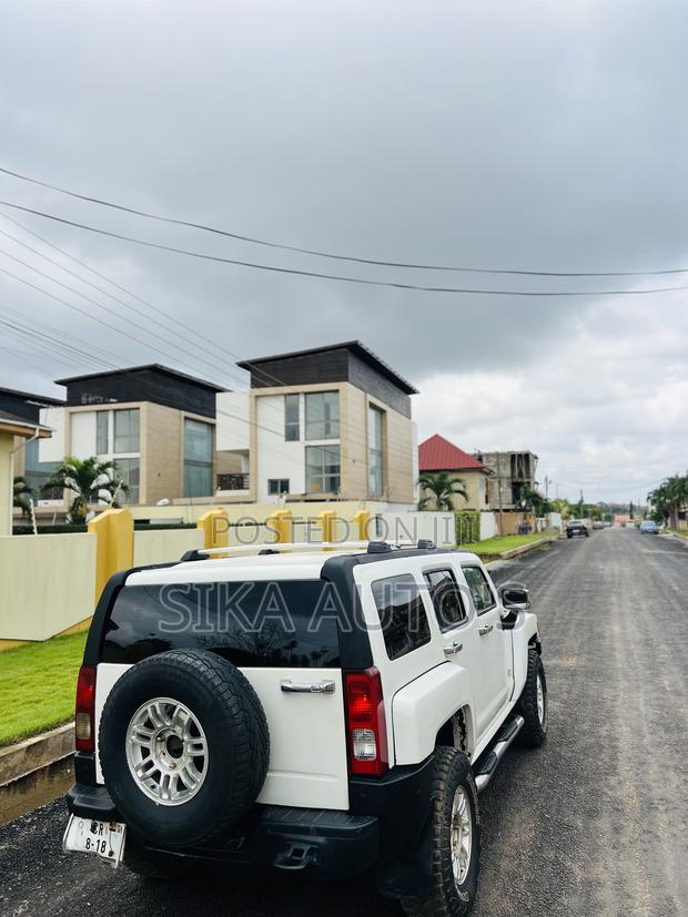 Hummer H3 2008 White