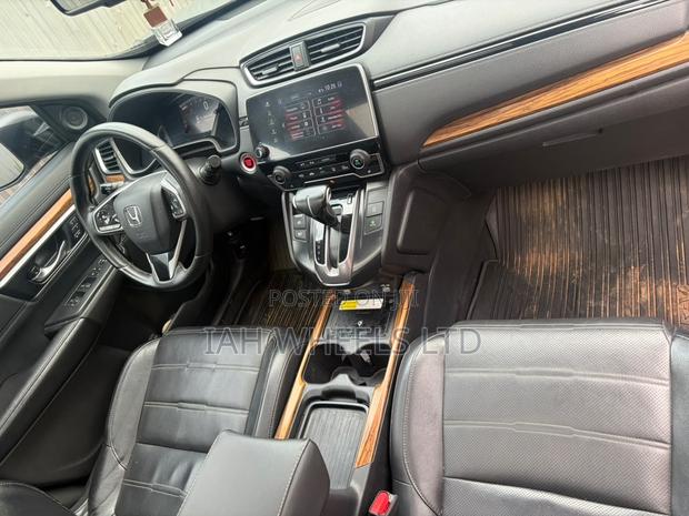 Honda CR-V Touring 2022 Gray