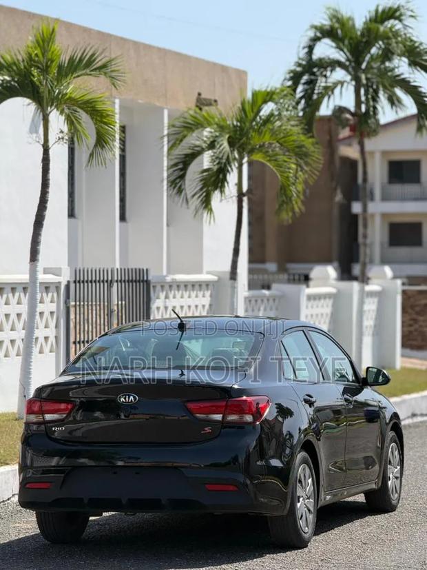 Kia Rio S Sedan 2019 Black