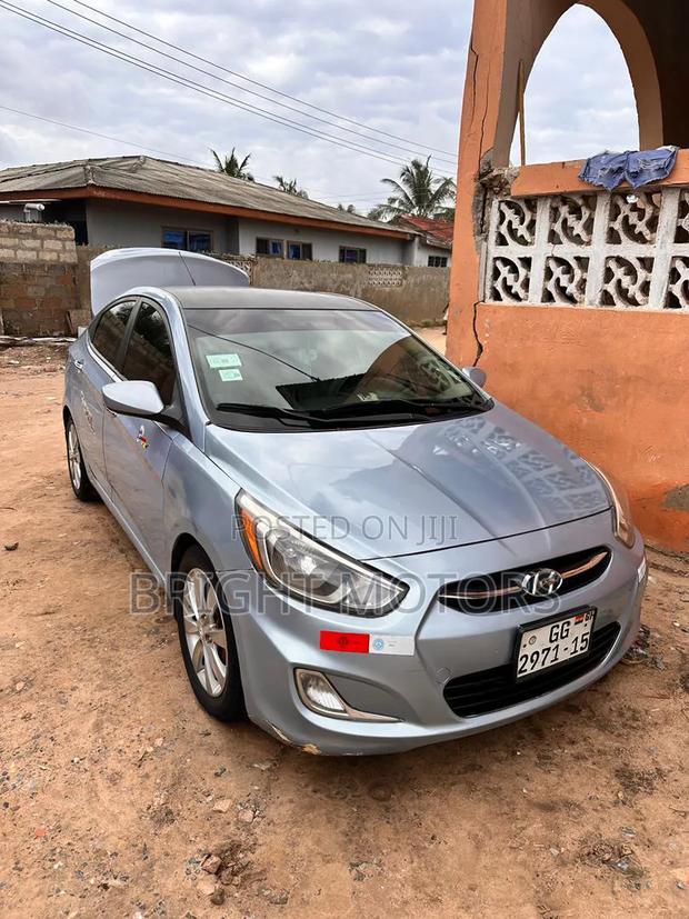 Hyundai Accent GLS 4dr Sedan (1.6L 4cyl 6M) 2015 Blue