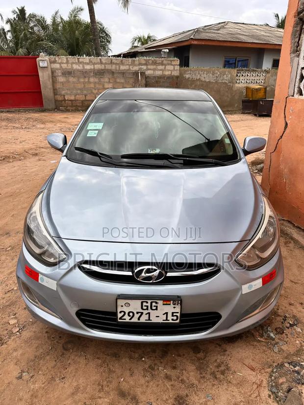 Hyundai Accent GLS 4dr Sedan (1.6L 4cyl 6M) 2015 Blue