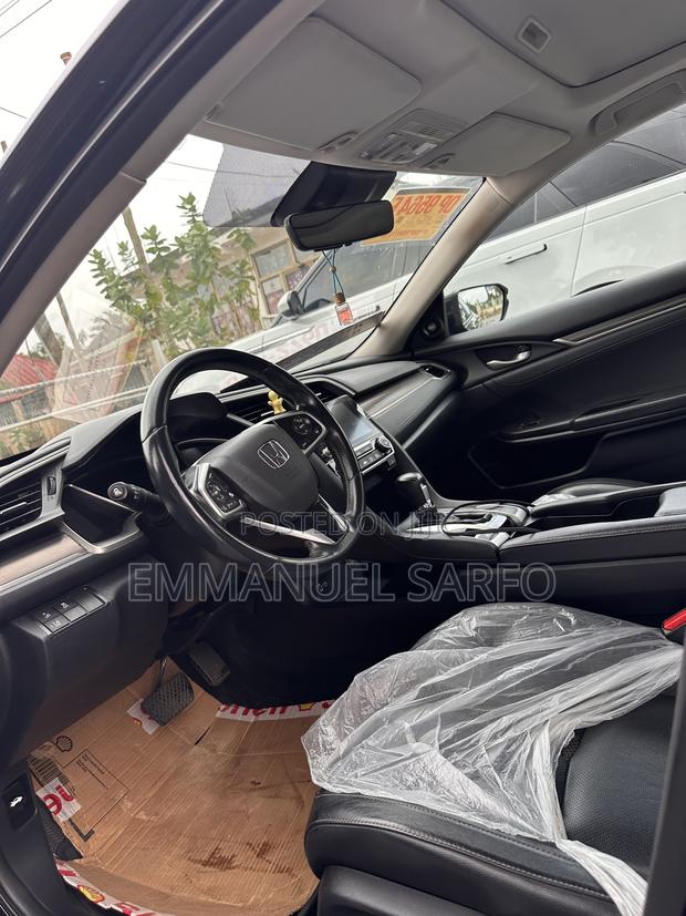 Honda Civic Touring Sedan 2019 Black