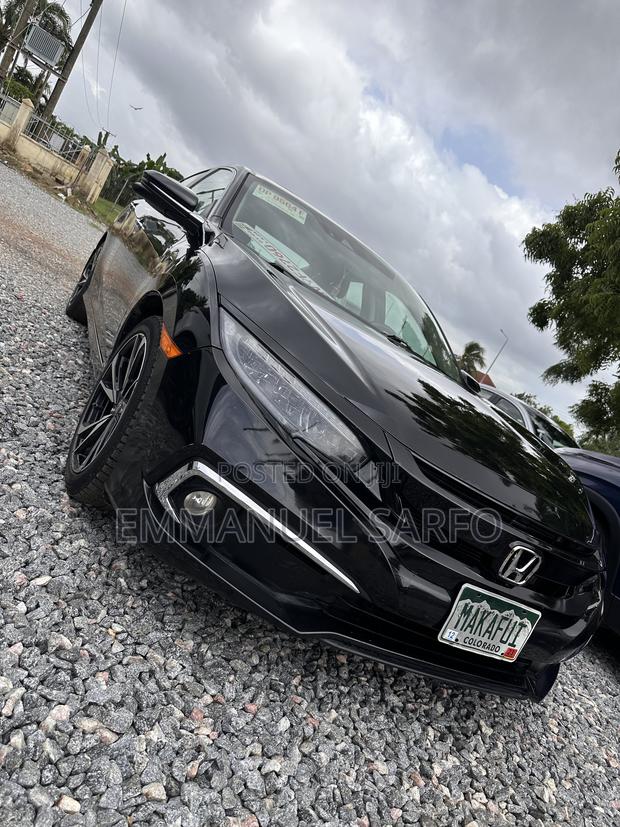 Honda Civic Touring Sedan 2019 Black