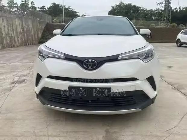 Toyota C-HR 2021 White