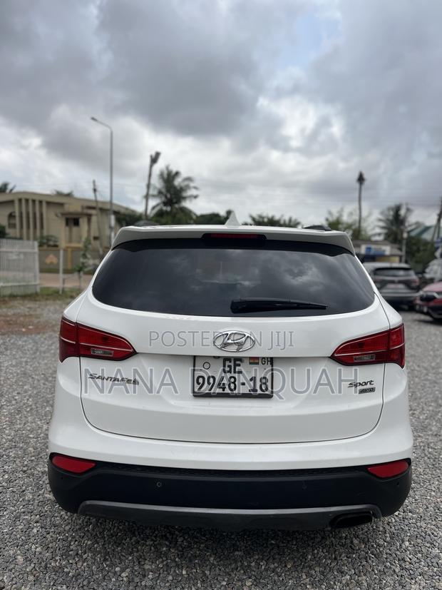 Hyundai Santa Fe 2014 White
