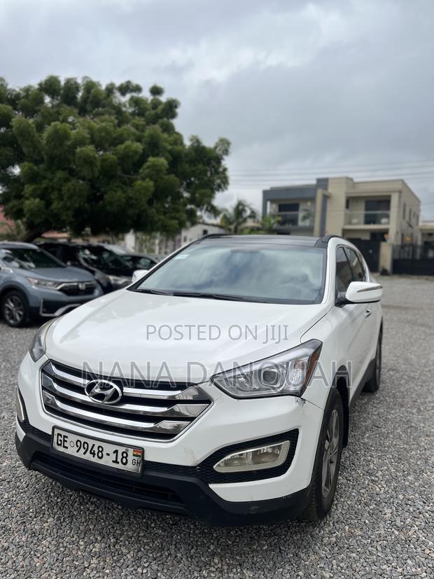 Hyundai Santa Fe 2014 White
