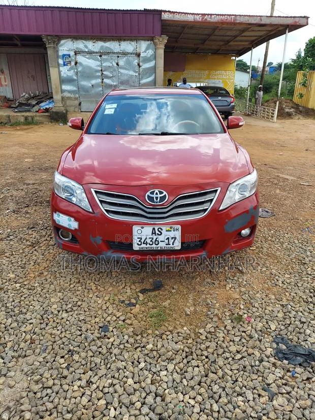 Toyota Camry 2010 Red