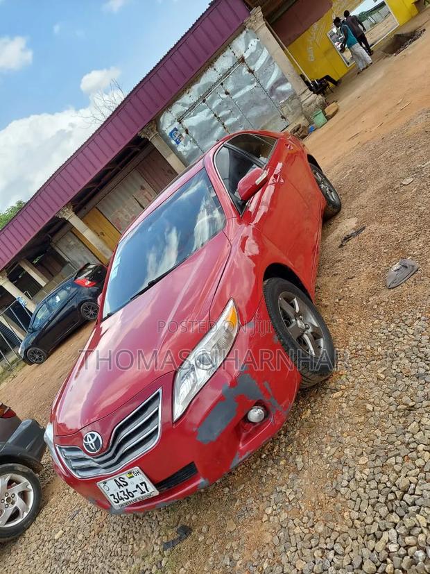 Toyota Camry 2010 Red