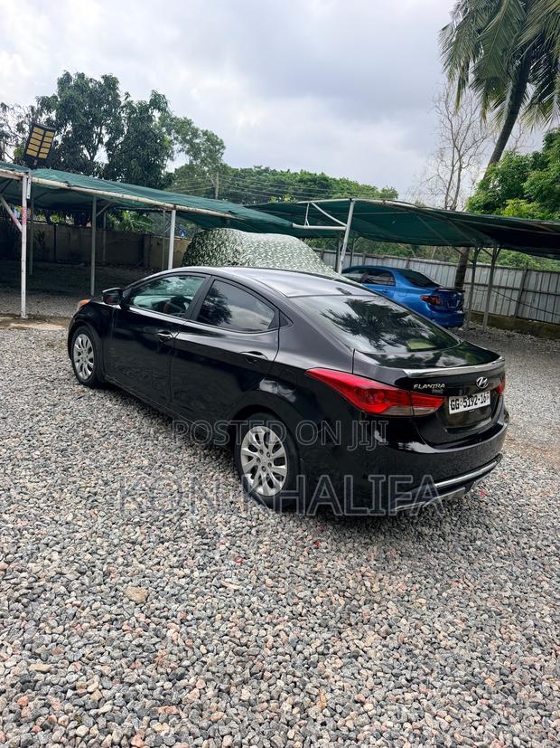 Hyundai Elantra 2013 Black
