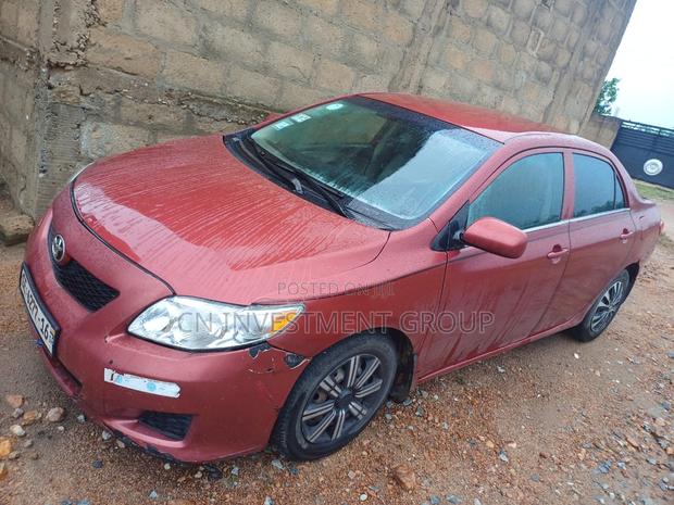 Toyota Corolla LE 4dr Sedan (1.8L 4cyl 4A) 2010 Red