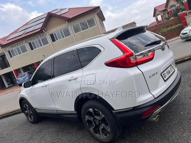 Honda CR-V 2019 White
