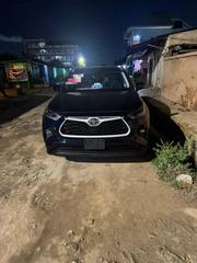 Toyota Highlander 2022 Black for sale