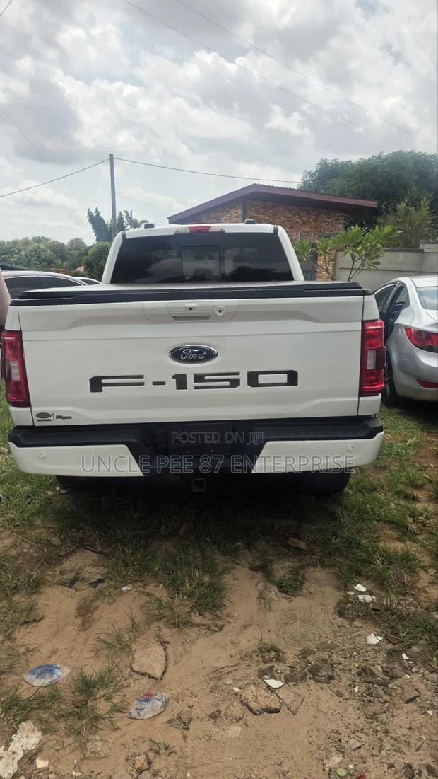 Ford F-150 2022 White