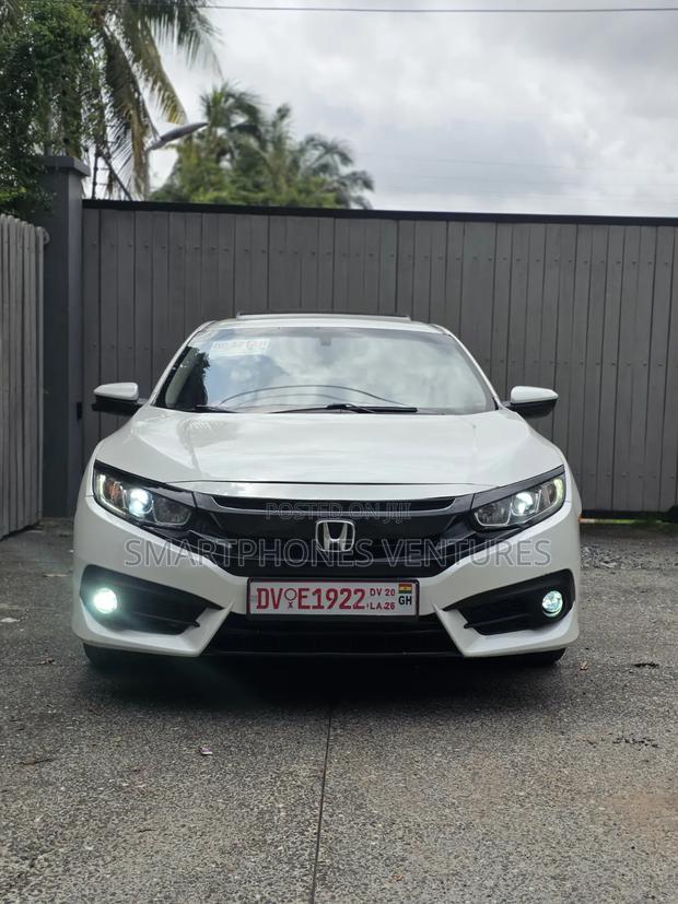Honda Civic 2018 White