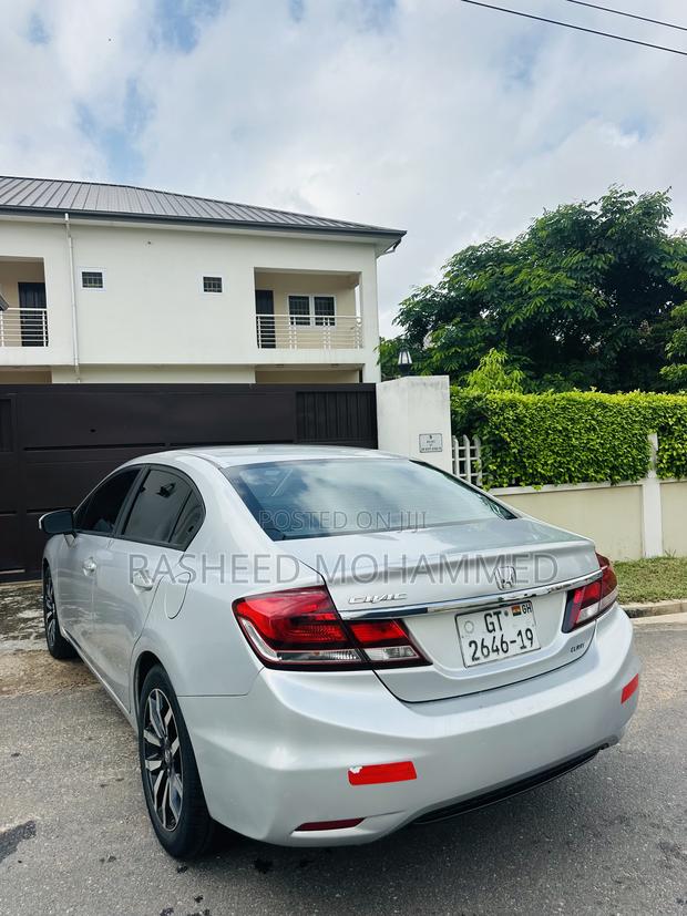 Honda Civic EX-L 4dr Sedan (1.8L 4cyl CVT) 2015 Silver