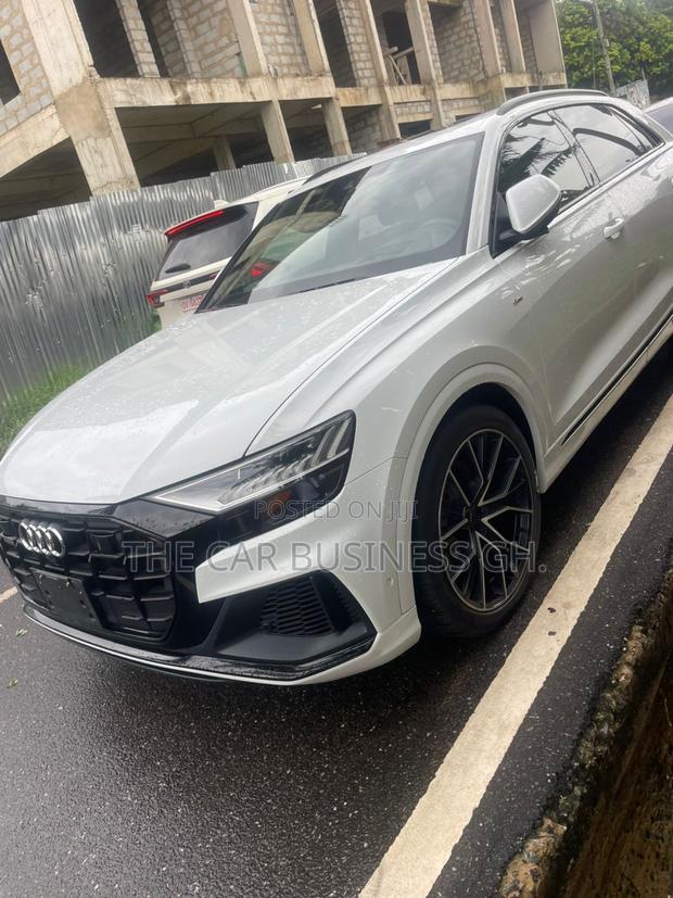 Audi Q8 2022 White