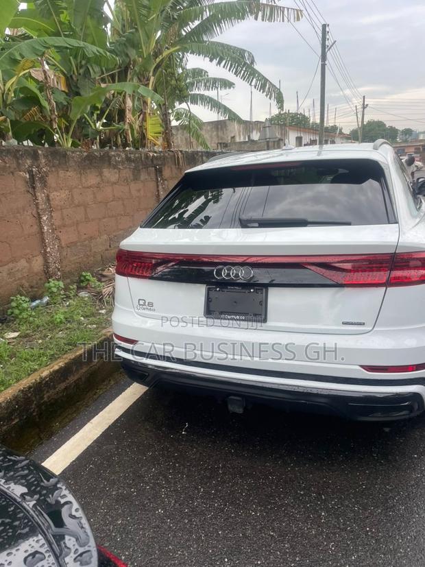 Audi Q8 2022 White