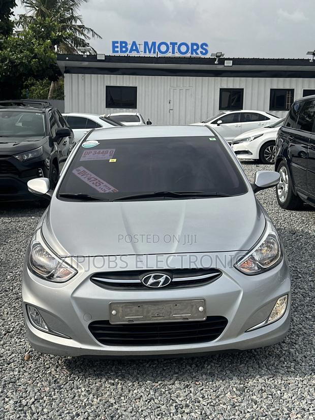 Hyundai Accent SE Sedan 2016 Gray