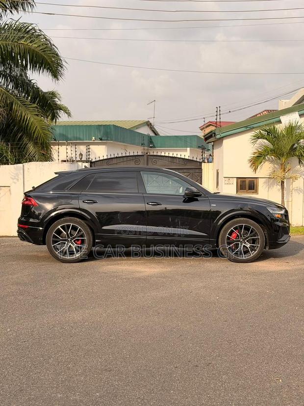 Audi Q8 55 Premium AWD quattro 2020 Black
