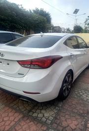 Hyundai Elantra Limited Sedan FWD (1.8L 4cyl 6A) 2016 White for sale