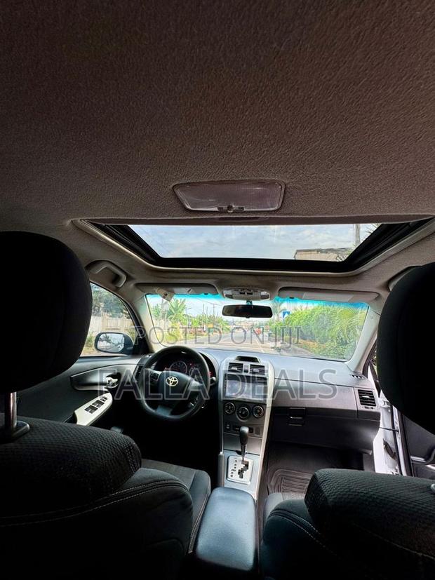 Toyota Corolla S 5-Speed 2013 Red
