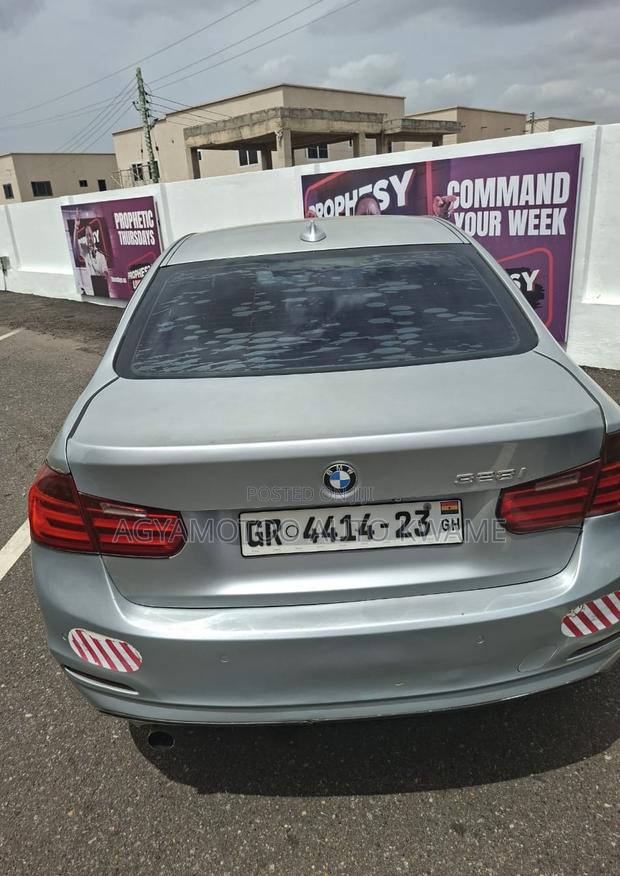 BMW 330i 2016 Silver