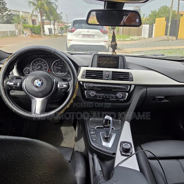 BMW 330i 2016 Silver