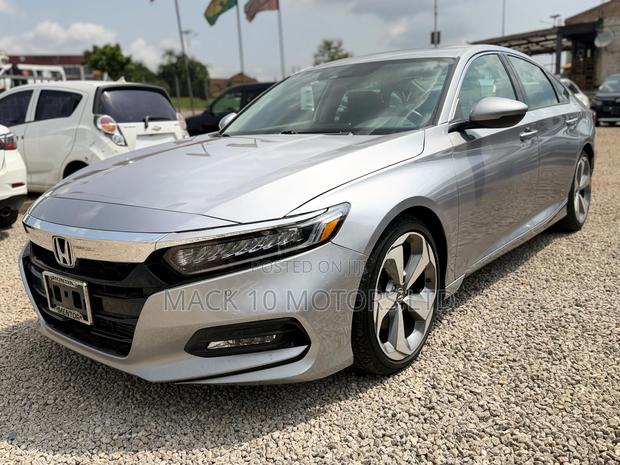 Honda Accord Touring 2018 Silver