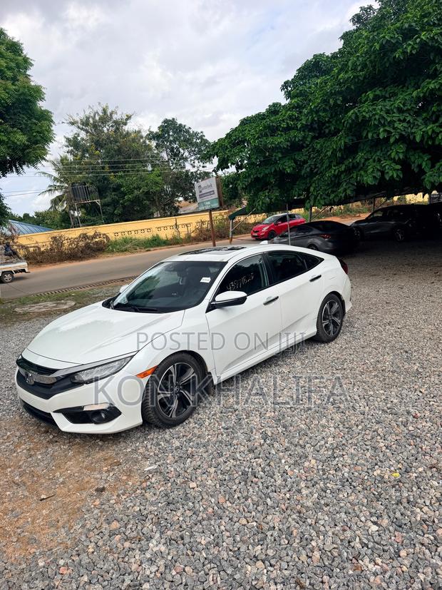 Honda Civic 2017 White