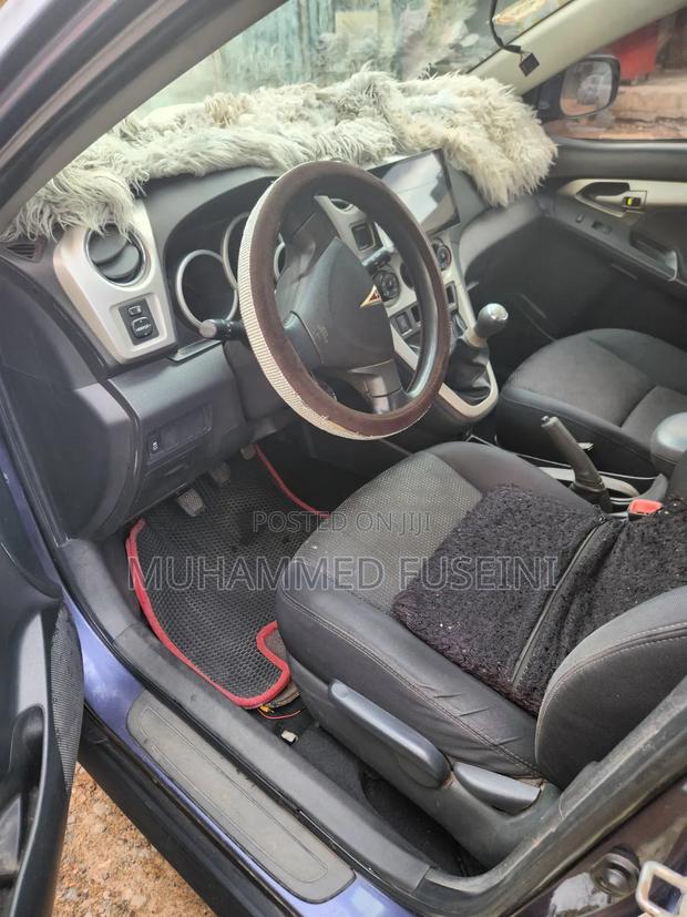 Pontiac Vibe 2010