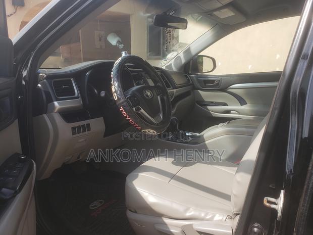 Toyota Highlander 2015 Black