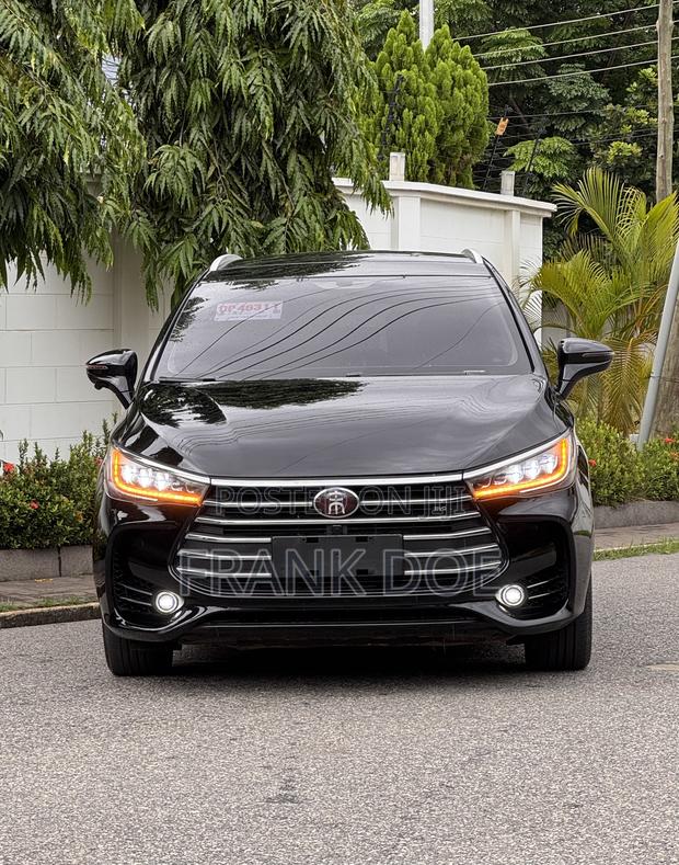 BYD Xia 1.5 Hybrid FWD 2025 Black
