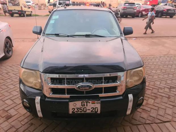 Ford Escape 2010 Black