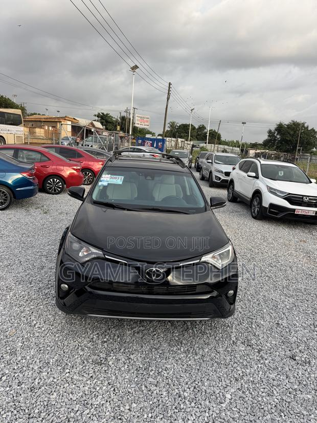 Toyota RAV4 Limited 4dr SUV AWD (2.5L 4cyl 6A) 2018 Black