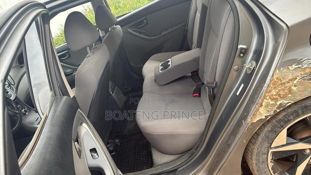 Hyundai Elantra 2015 Gray