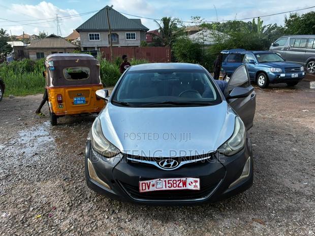 Hyundai Elantra 2015 Gray