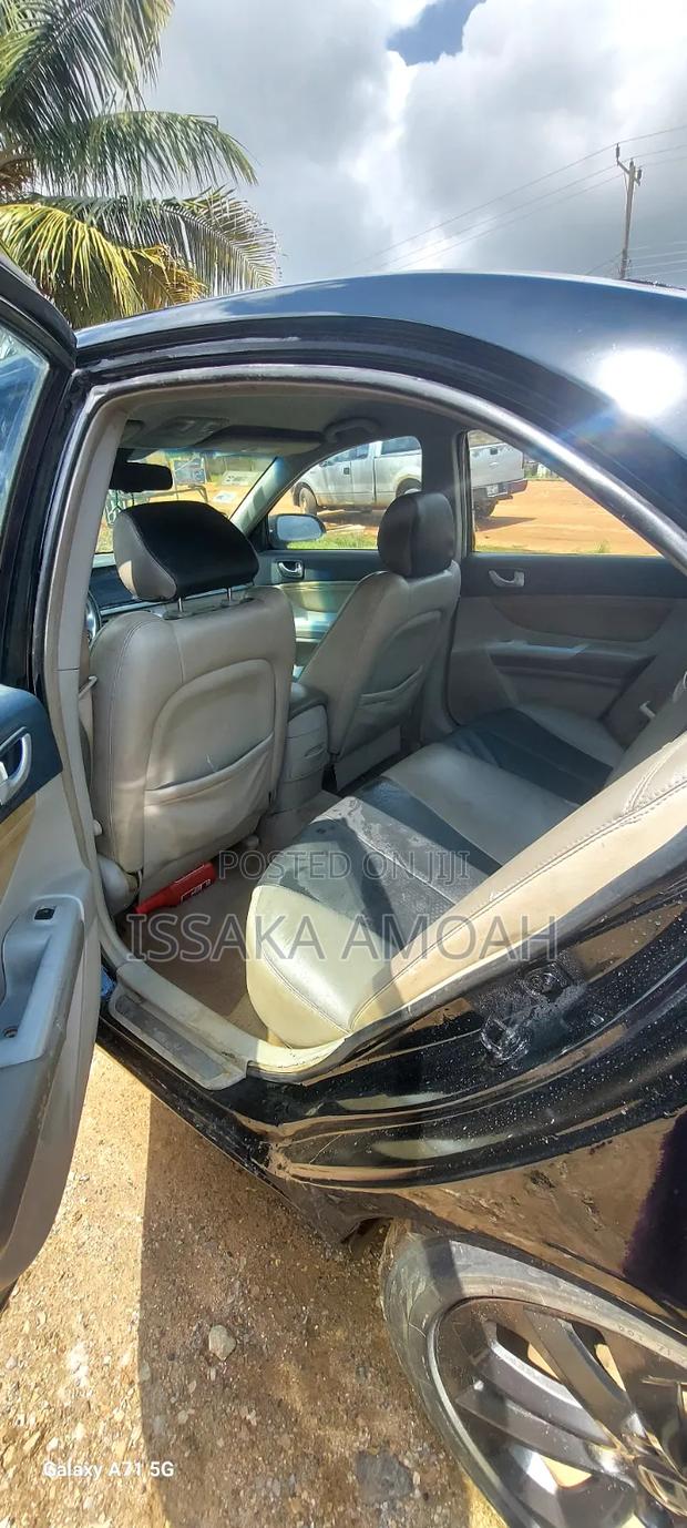 Hyundai Sonata 2011 Black