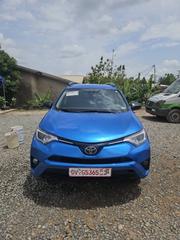 Toyota RAV4 LE AWD (2.5L 4cyl 6A) 2017 Blue for sale
