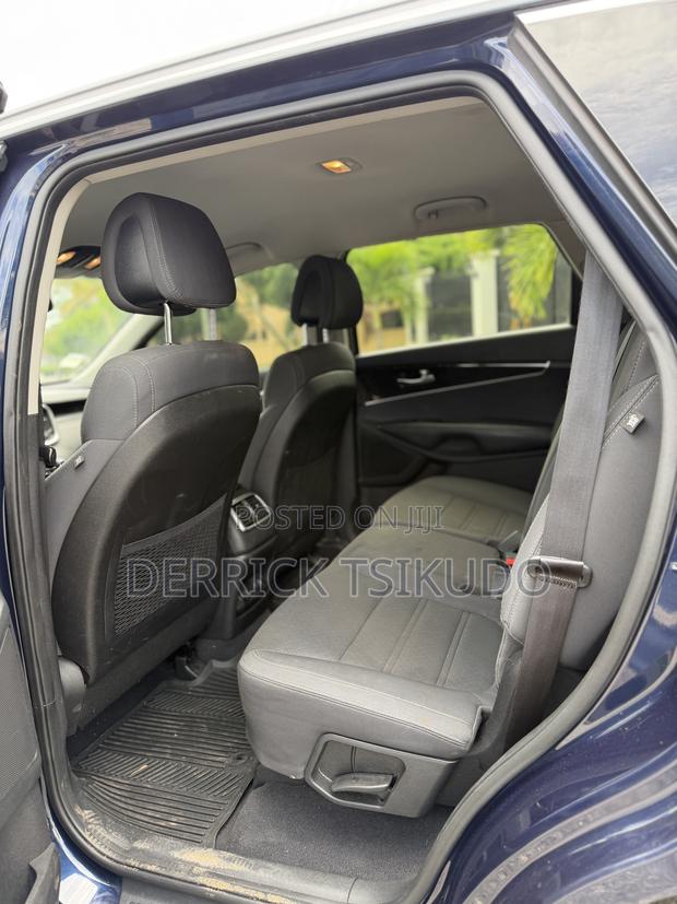 Kia Sorento 4dr SUV 2016 Blue