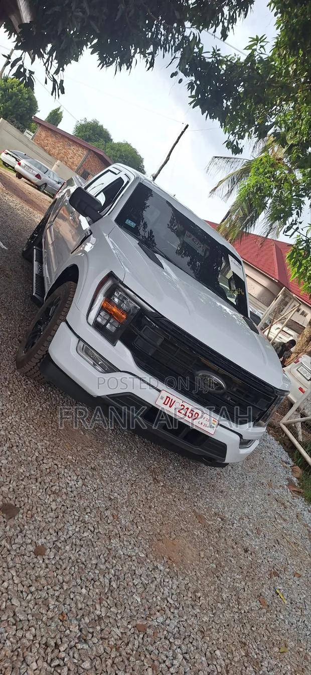 Ford F-150 2023 White