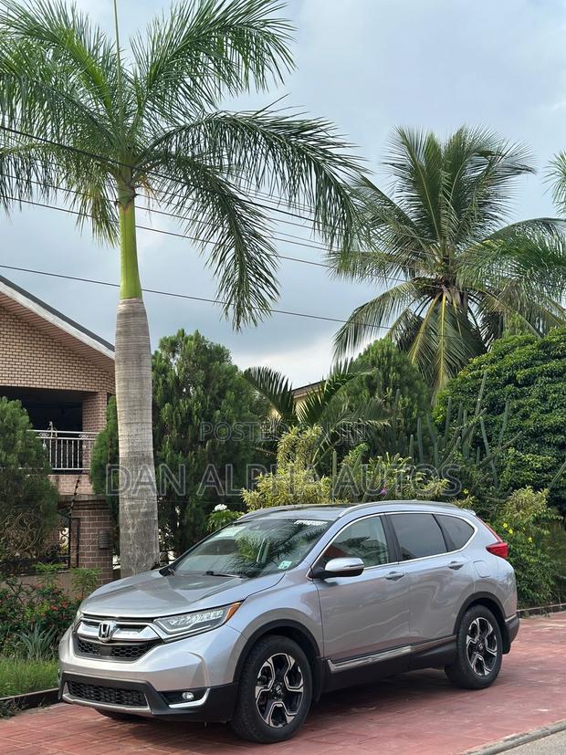 Honda CR-V Touring AWD 2018 Silver