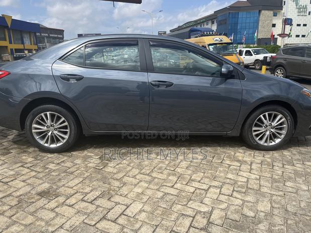 Toyota Corolla LE Eco Premium 4dr Sedan (1.8L 4cyl CVT) 2015 Teal