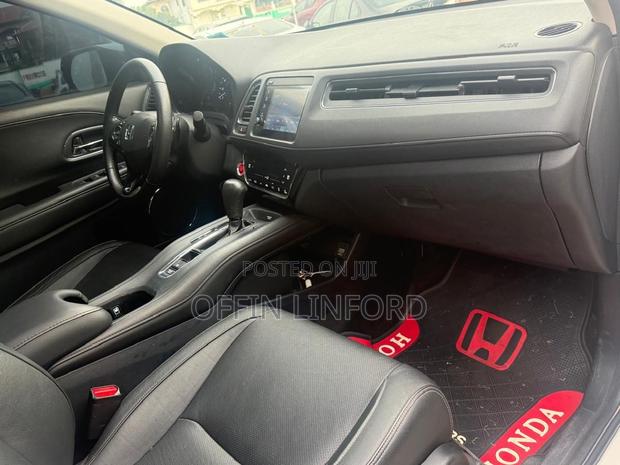 Honda HR-V EX-L AWD 2019 White