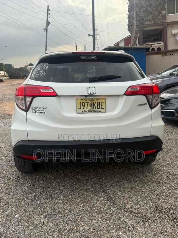 Honda HR-V EX-L AWD 2019 White