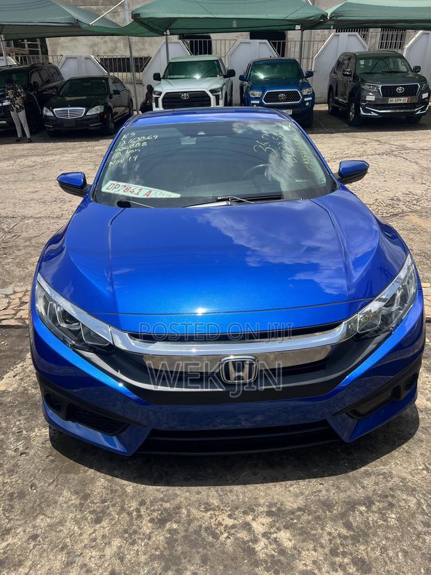Honda Civic 2018 Blue