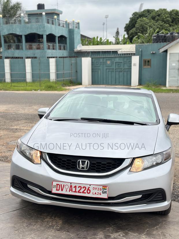 Honda Civic EX 4dr Sedan (1.8L 4cyl CVT) 2015 Silver
