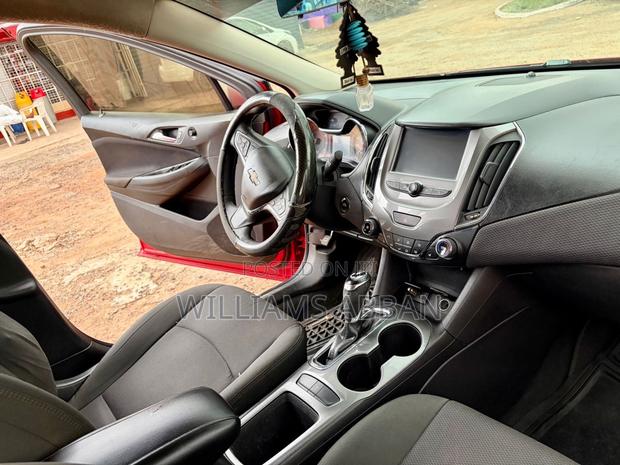 Chevrolet Cruze Premier Auto 2017 Red