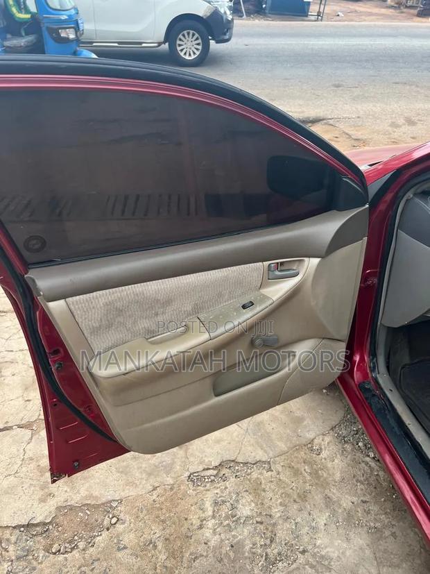Toyota Corolla 2006 Red