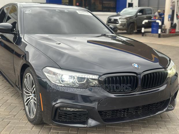 BMW 530i 2020 Black
